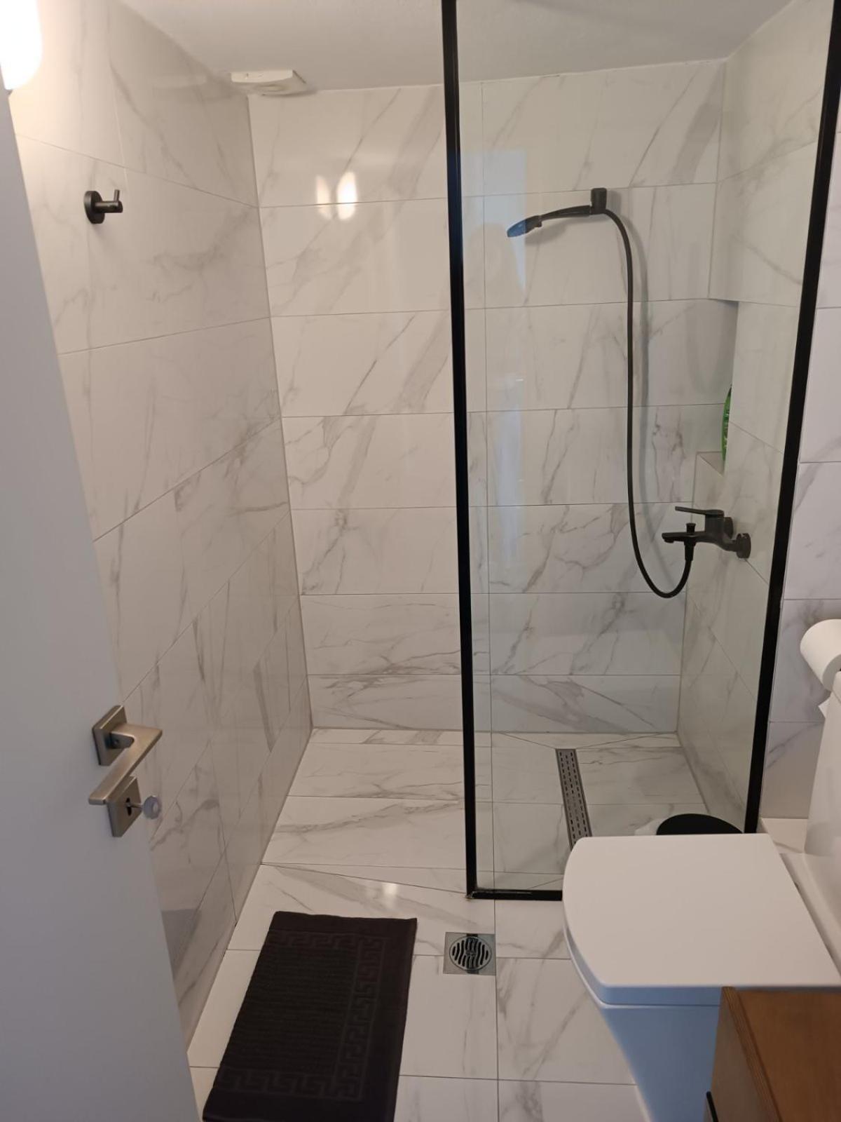 Penthouse Suite Center Kavála ภายนอก รูปภาพ